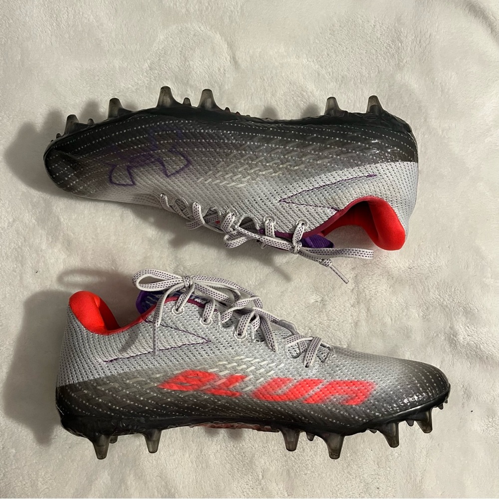 Under armor football cleats